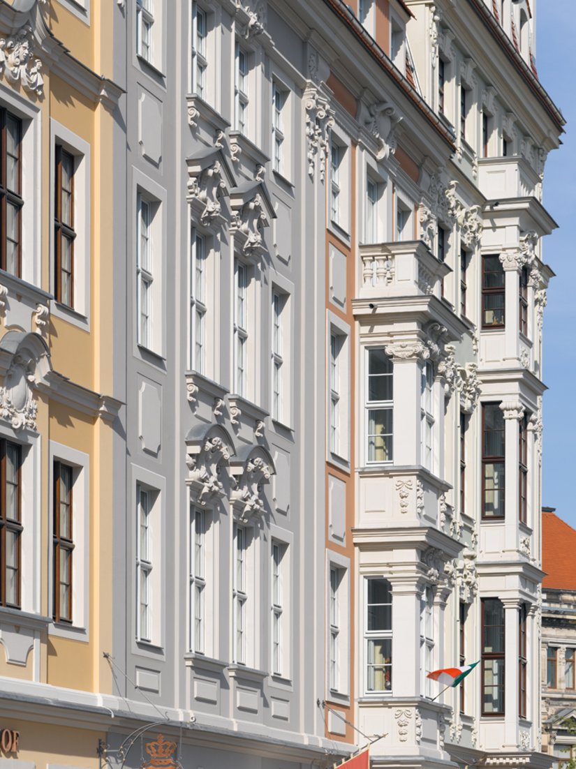 Wederopbouw van de Rampische Straße 1-7, nauwkeurig tot in ieder detail.