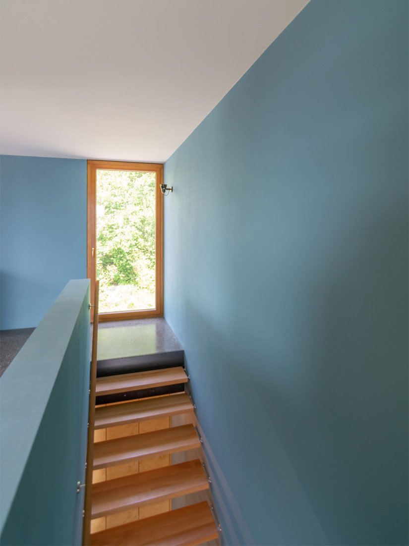 Matte oppervlakken, maar wel in intense kleurtinten: Vetrolux 3100. De binnenverf vermindert het schrijfeffect en is gemakkelijk schoon te maken. Foto: © Nacho Campos, Kenzingen