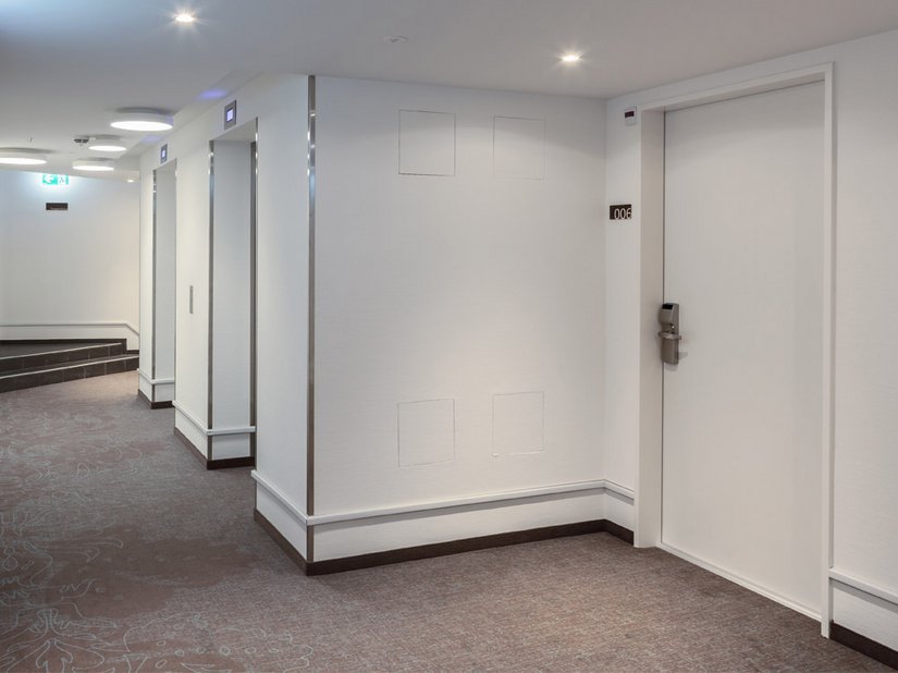 De vloeren zijn door de eindafwerking met Superlux ELF 3000 strak en elegant.