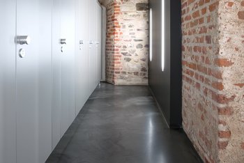 <p>Floortec 2K-Mineralico SL 470 is ook geschikt als slijtvaste afwerking in sanitaire ruimtes.</p>