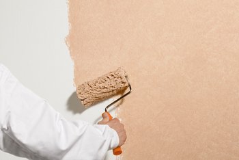 <p>Creativ Viviato 72 over het gehele oppervlak ongelijkmatig opbrengen met de Universele verfroller 1102.</p>